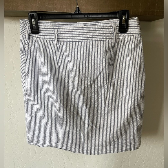 J. McLaughlin| Striped Cotton skirt, pastel blue & white•••nautical style 🫶🏻 - Picture 3 of 11